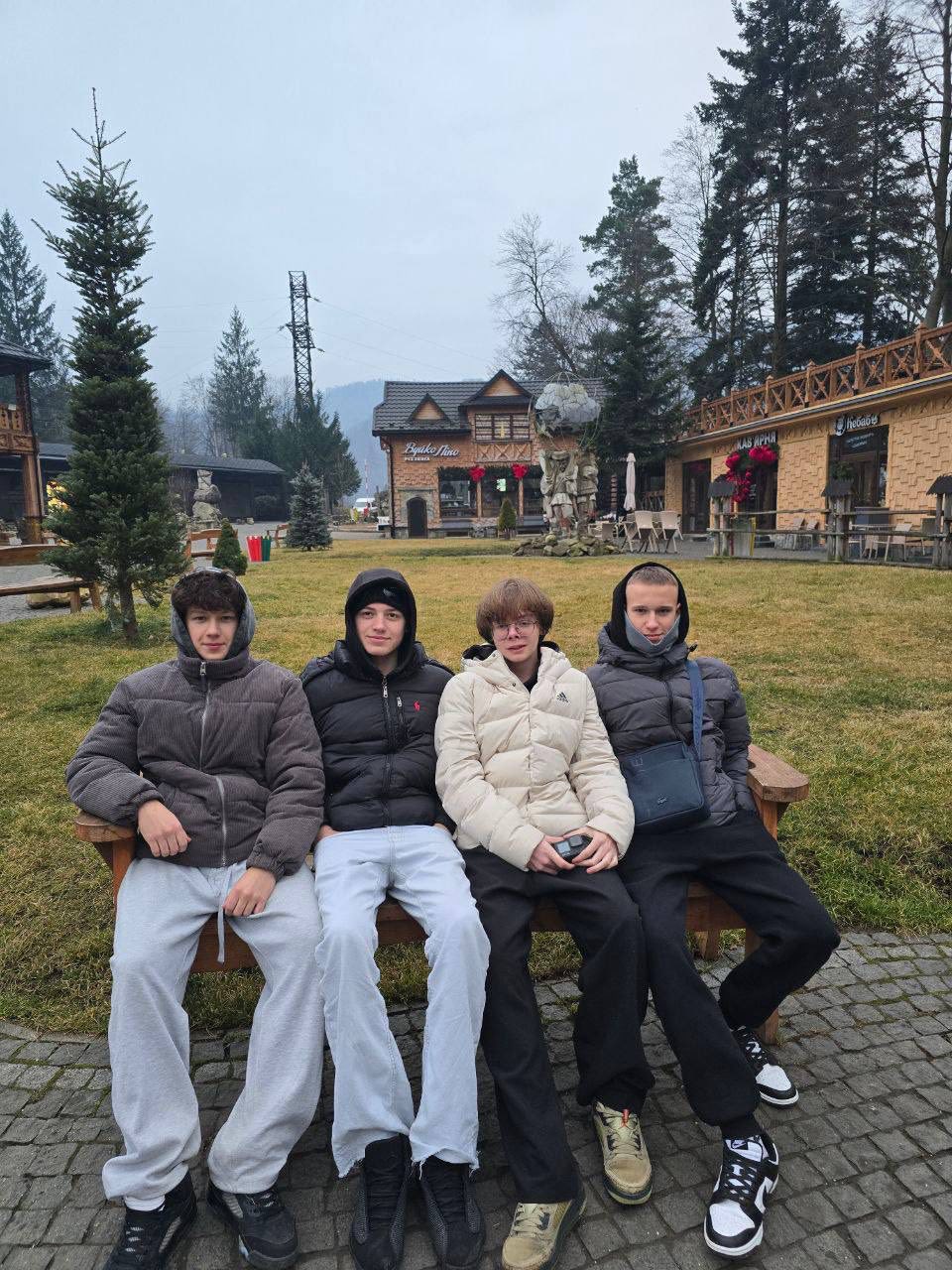 photo2